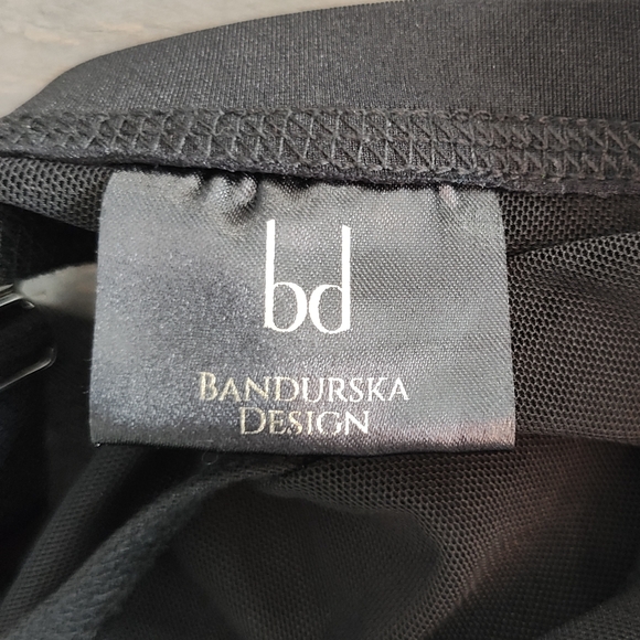 Bandurska Garter - Picture 3 of 4